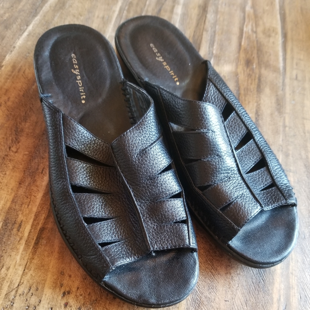 Easy Spirit Black Leather Slip-On Shoes